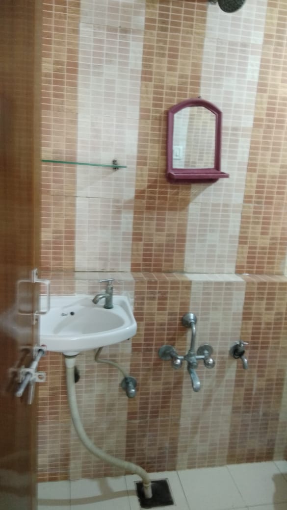 2 bhk in vastrapur near Mansi circle 